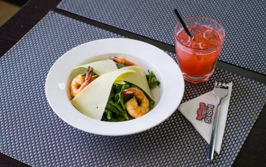 Ресторан ПРОСУШИ на Чекистов в Краснодаре: Еда, Супы, Японская кухня, Пицца, Доставка, Суши, Салаты, Итальянская кухня,