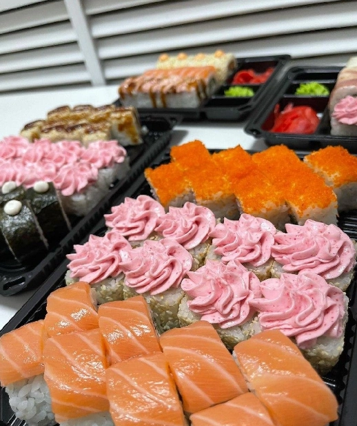 Кафе СУШИSELL в Краснодаре: Японская кухня, Салаты , Суши, Лапша wok, Заказ навынос,