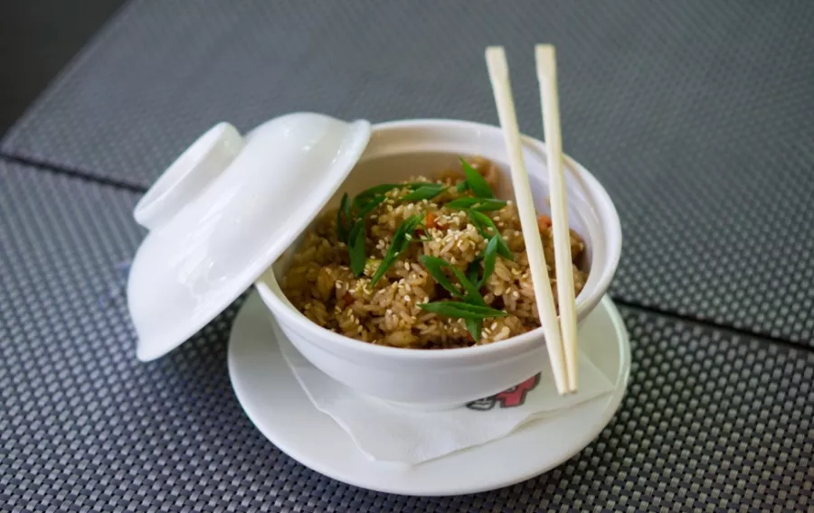 Ресторан ПРОСУШИ на Уральской в Краснодаре: Еда, Доставка, Суши, Салаты, Пицца, Супы, Бургеры, Японская кухня,