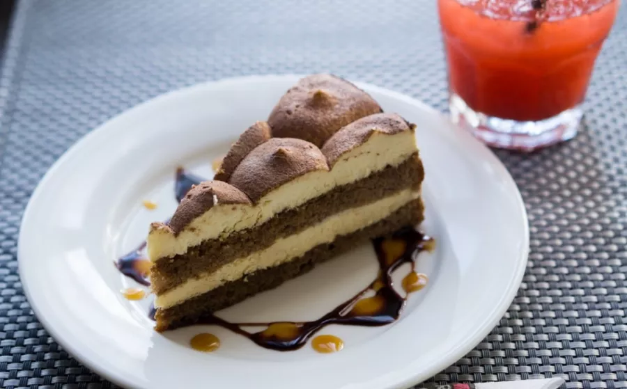 Ресторан ПРОСУШИ на Уральской в Краснодаре: Еда, Доставка, Суши, Салаты, Пицца, Супы, Бургеры, Японская кухня,