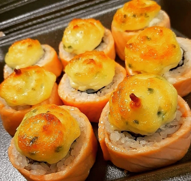 Кафе Суши Токио в Краснодаре: Пицца , Супы, Бургеры, Японская кухня, Можно с собакой, Заказ навынос,