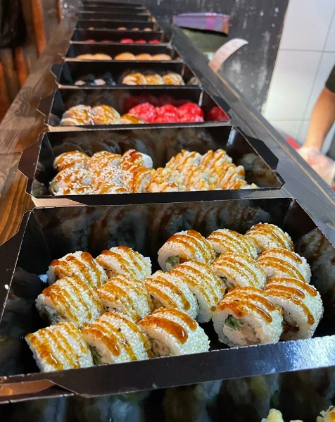 Суши-бар "Happy wok".