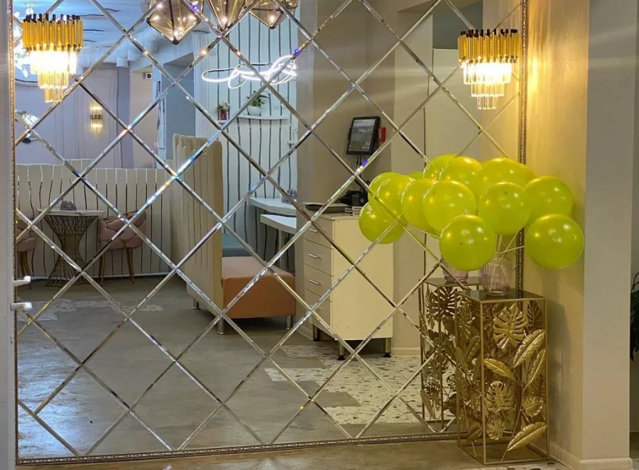 Кафе ЯЕМ в Новороссийске: 👨👩👧👦Семейное Кафе, Европейская кухня, Итальянская кухня, Японская кухня, Детское меню,