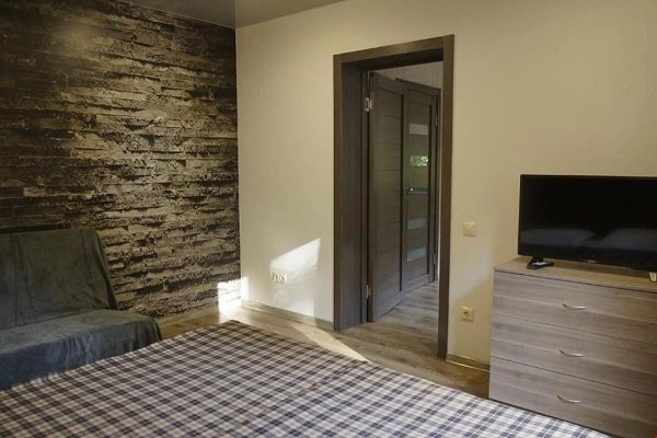 Shale & Spa Berloga в Мезмай: Отель, Барбекю, Активный Отдых, Свежий Воздух, Гостевой дом,