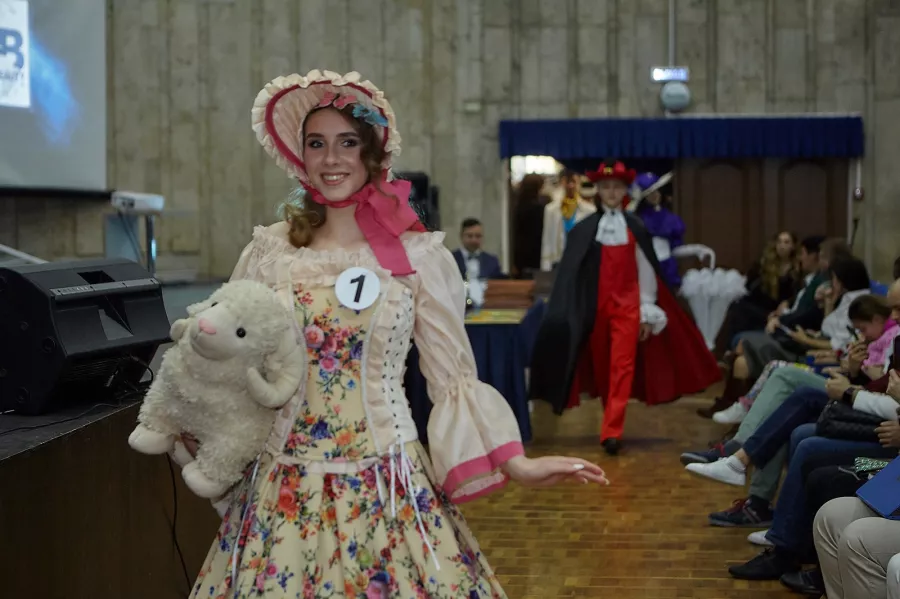 Модельное агентство ToRunWay в Сочи: Школа моделей, Модель, Моделинг, Фотосъемка, Catwalk,