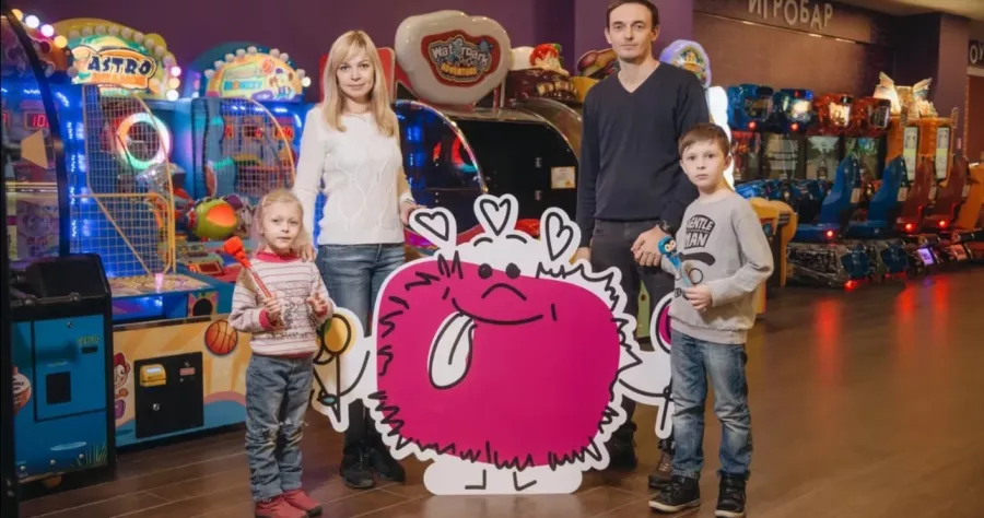 Детский развлекательный комплекс Хали-Гали в Адлере: Ниндзя-Парк, Игровые Аттракционы, Настольный Футбол, Батут, Мастер-Классы, Карусели, Боулинг, ИгроБар,
