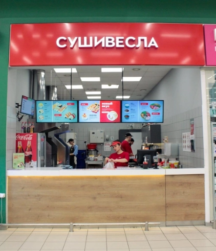 Ресторан СушиВесла на Василия Мачуги в Краснодаре: Японская кухня, Паназиатская кухня, Поке, Салаты , Супы , Бизнес-ланч,