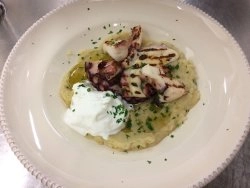 РесторанCrìanza в Комо: Итальянская кухня , Морепродукты , Десерты, Напитки ,