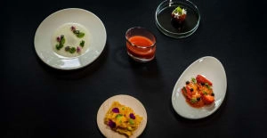 Ресторан Kitchen в Комо: Итальянская кухня , Морепродукты , Десерты , Напитки ,
