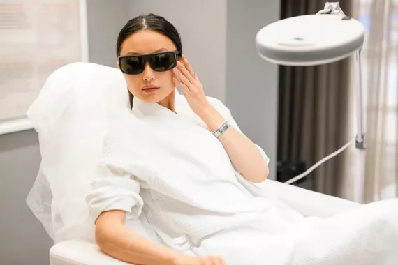 Клиника лазерной эпиляции "Uni Laser".