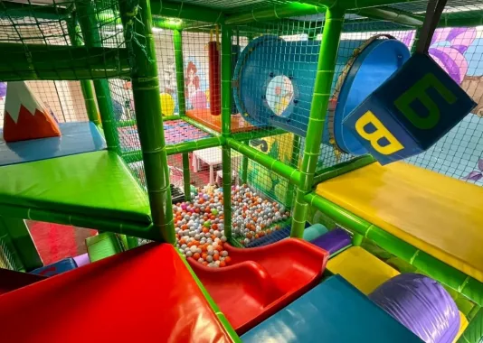 Детский клуб "LAFAKIDS".