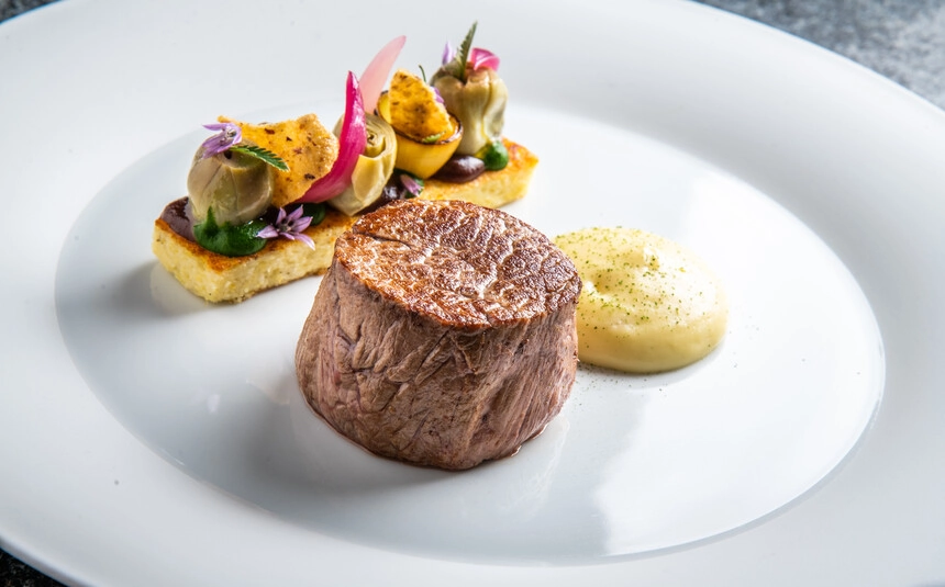 Ресторан Locanda Barbarossa в Комо: Итальянская кухня, Морепродукты, Пицца , Напитки, Десерты ,