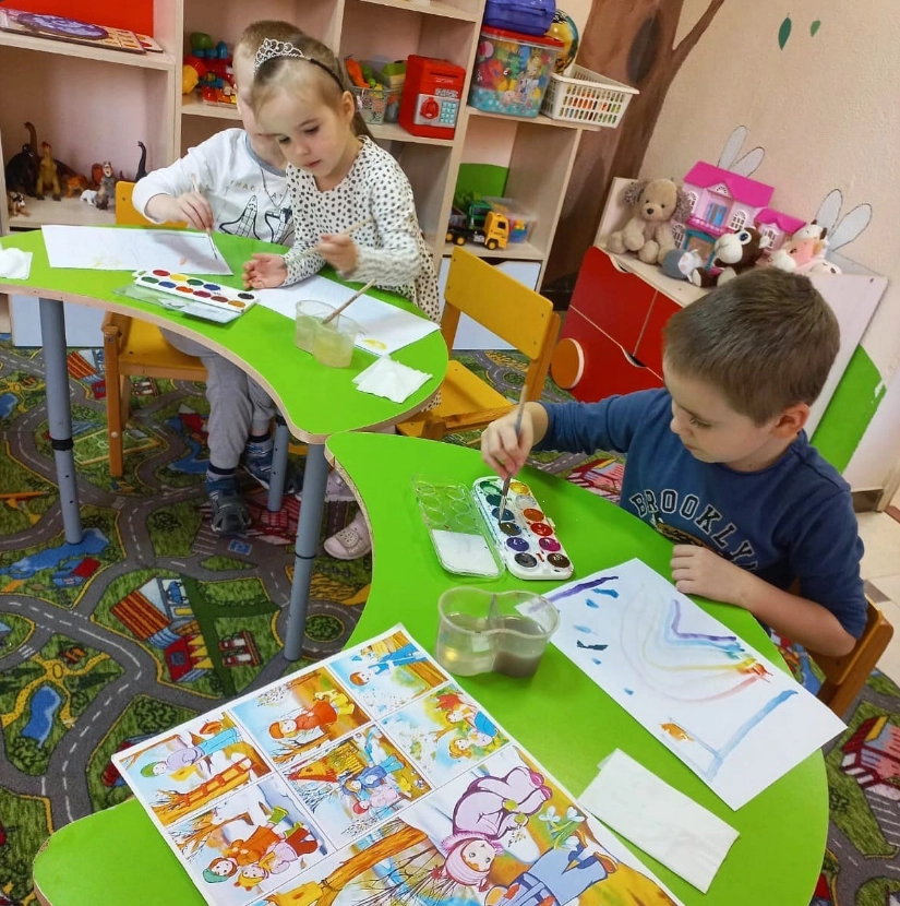 Детский развивающий центр Polyana kids в Адлере: Развивающие игры, Физическая Активность, Творческие Уроки, Пальчиковая Зарядка, Продленка, Подготовка к школе,