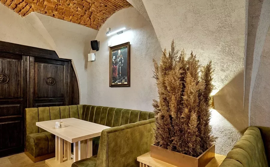 Бар Lidbeer Bar Легенда в Минске: Пивной бар, Европейская кухня, Бизнес-ланч, Заказ столиков, Танцпол, Оплата картой, Оплата через банк, Наличный расчёт, Винная карта,