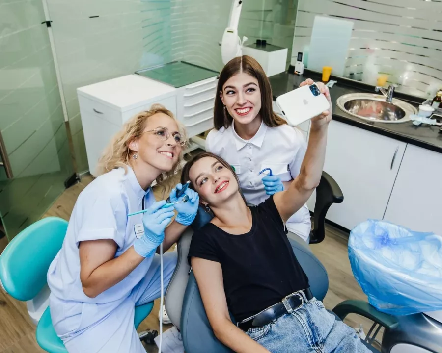 Клиника SimClinic в Сочи: Лечение зубов, Виниры, Брекеты, Dentistry,