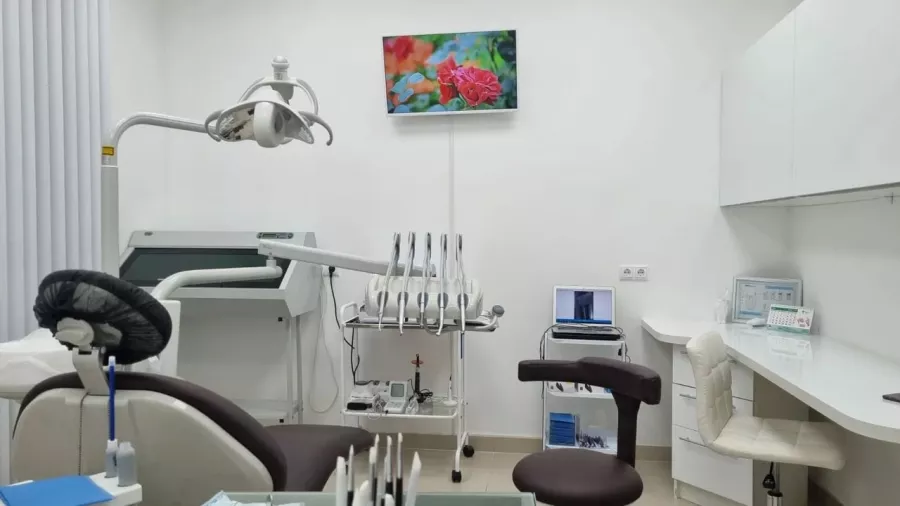 Семейная стоматология H&N Dental Clinic в Сочи: Лечение зубов, Зубы, Брекеты, Прикус, Установка имплантов,