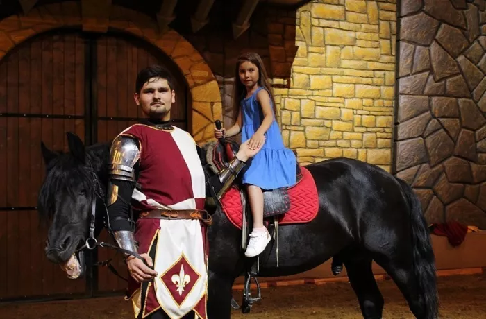 "Сочинский Конный театр".