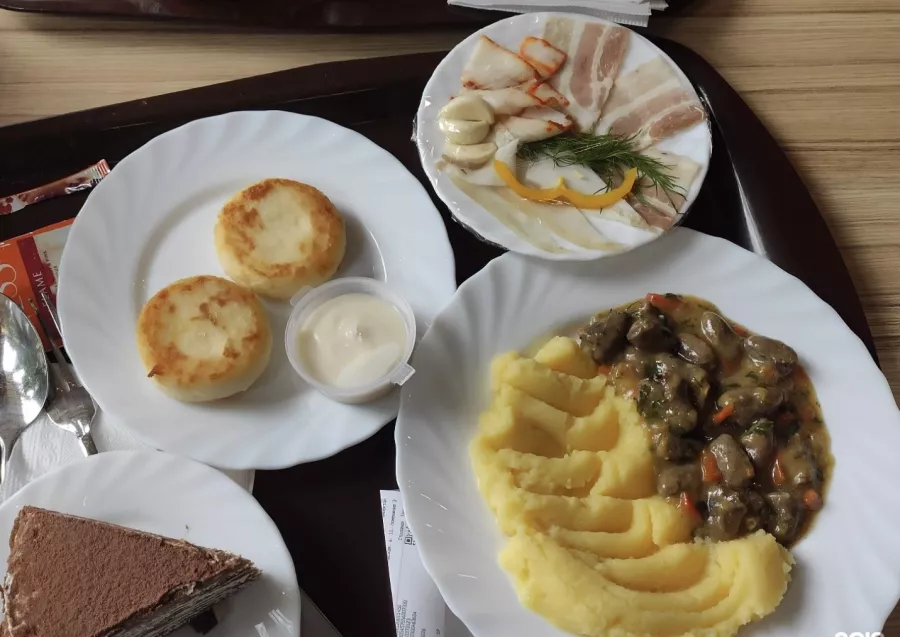 Столовая Таверна в Сочи: Столовая, Домашняя кухня , Завтрак , У моря, Мясо на мангале, Рыба на мангале, Пгт Сириус,