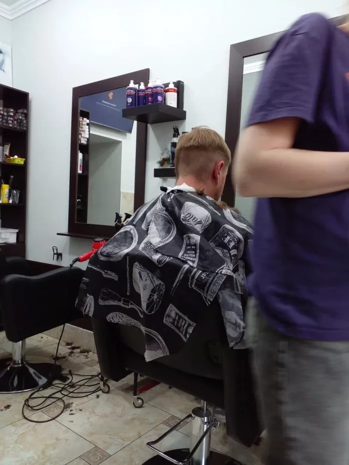 Салон красоты "Блеск".