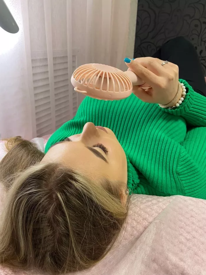 Салон красоты "Pion".