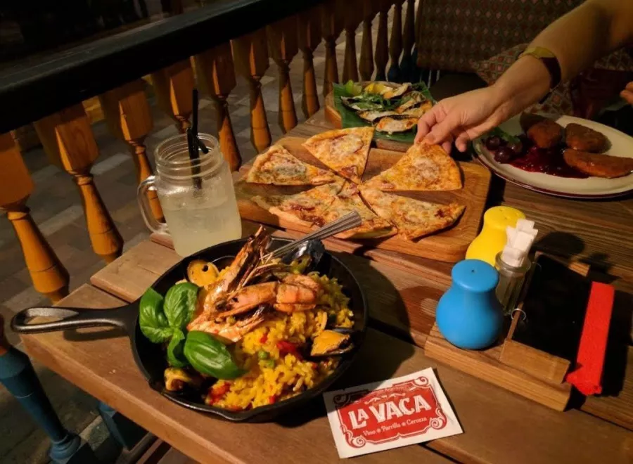 Ресторан La Vaca в Краснодаре: Красиво, Напитки, Стейки, Ресторан, Кофе, Кафе,