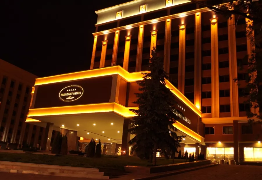 Гостиница President Hotel Minsk 5* в Минске: Сауны, Гараж, Можно с животными, SPA, 154 номера, Оплата картой, Наличный расчёт, Тренажерный зал,