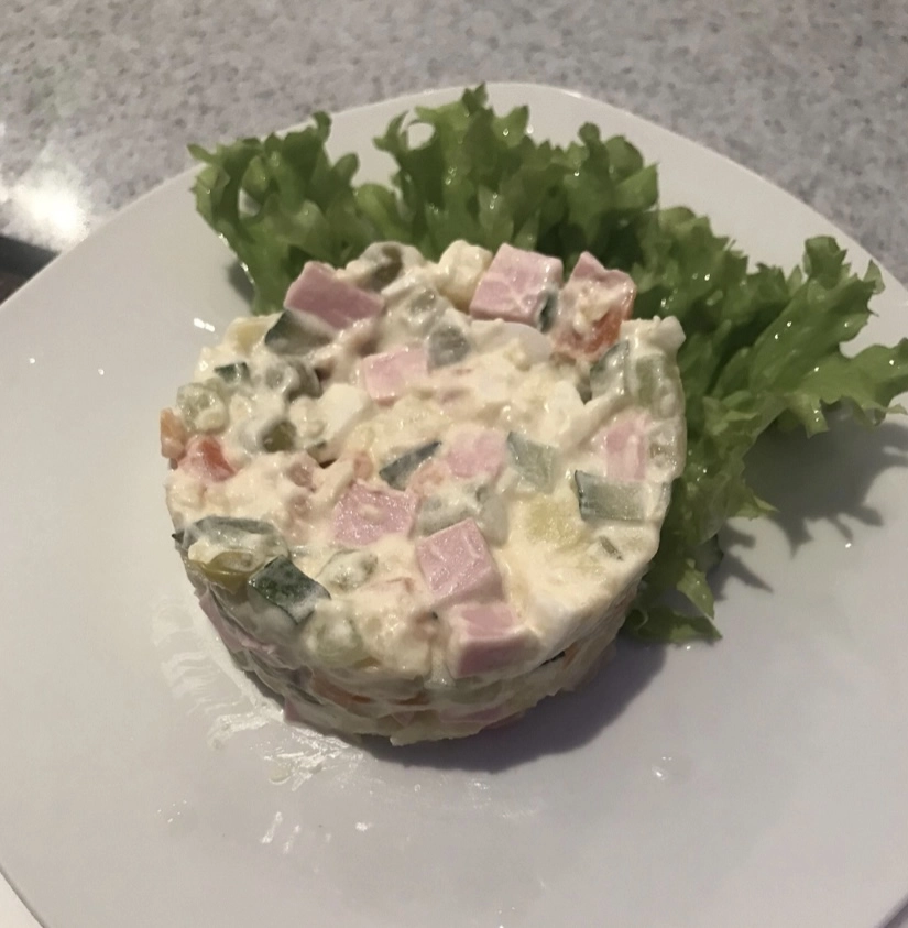 Кафе Белые ночи в Сочи: Еда, Еда навынос, Хинкали, Кавказская кухня, Европейская кухня, Летняя терраса,