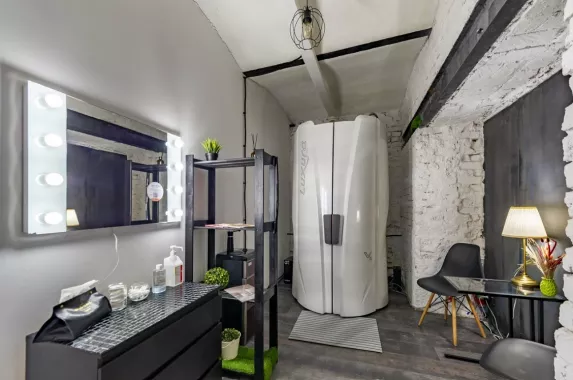 Cтудия загара и ухода за телом "Meyzer Tanning Atelier".