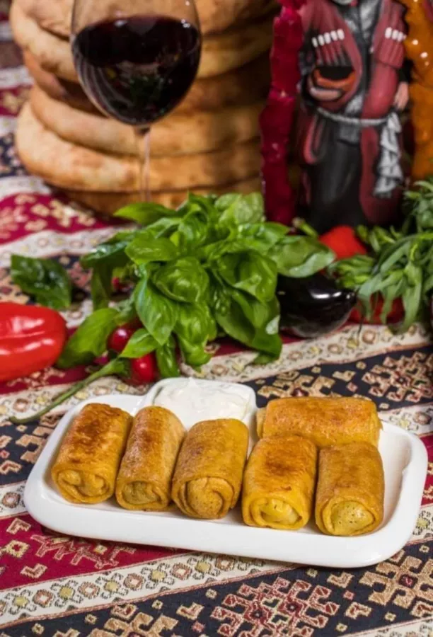 Ресторан Золотая корона в Краснодаре: Стейки, Красиво, Уютно, Ресторан, Вкусно, Европейская кухня, Кавказская кухня,