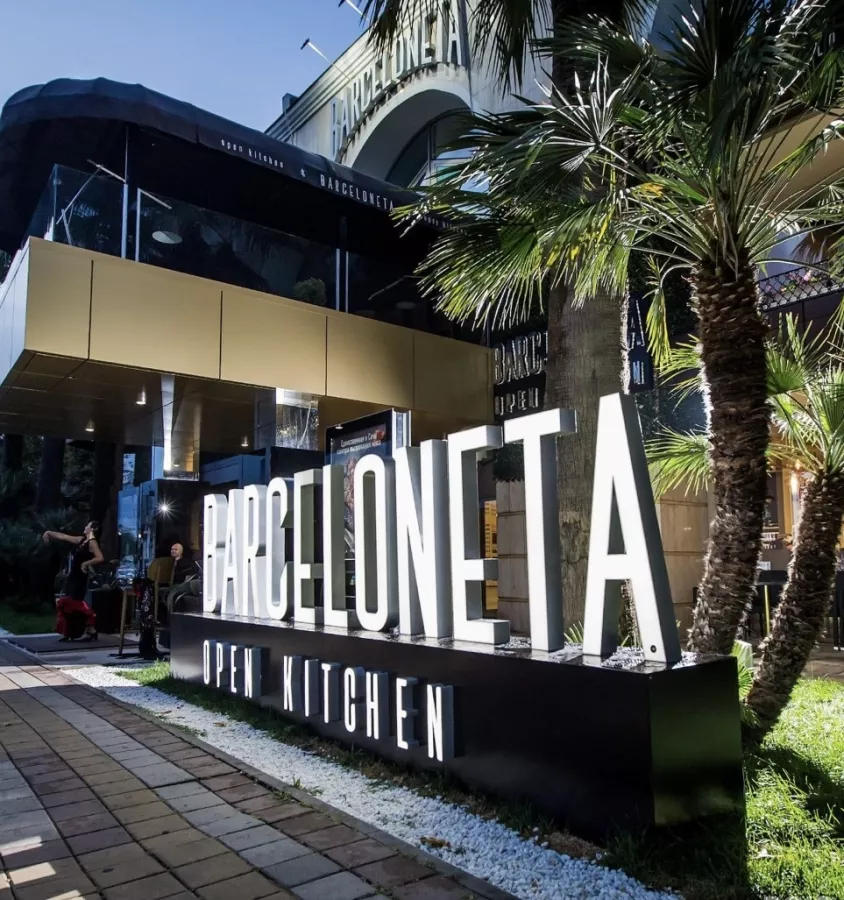 Ресторан Barceloneta в Сочи: Мидии, На берегу моря, Испанская кухня, Средиземноморская кухня, Летняя терраса,