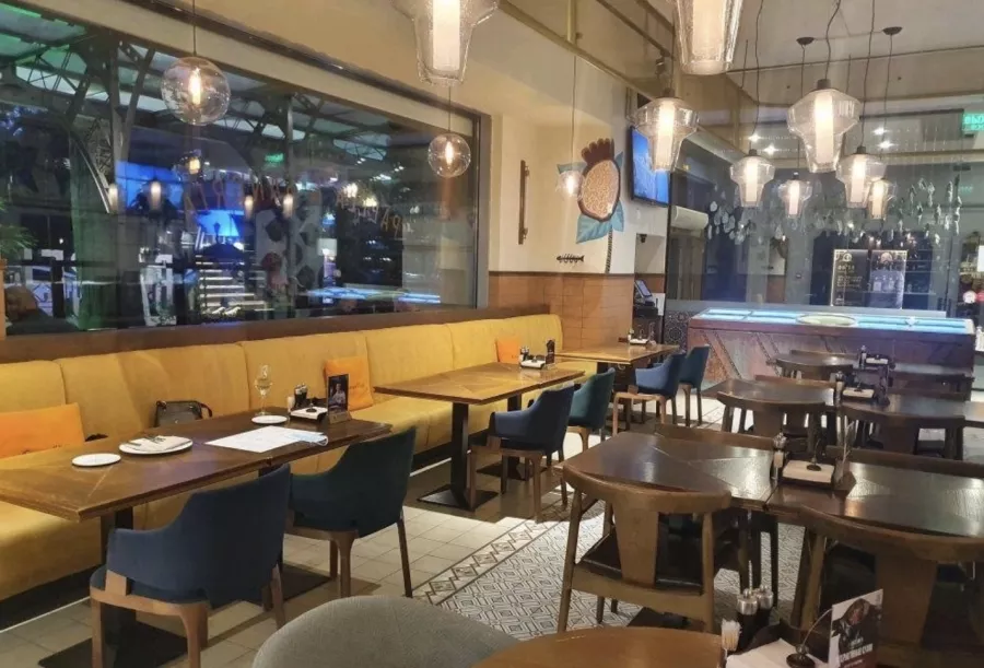Ресторан Barceloneta в Сочи: Мидии, На берегу моря, Испанская кухня, Средиземноморская кухня, Летняя терраса,