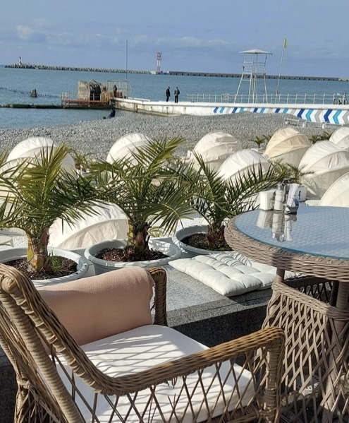 Ресторан Del Mar в Сочи: Вид на море, Можно с собакой, Пицца, Летняя терраса, Мидии, Морепродукты,