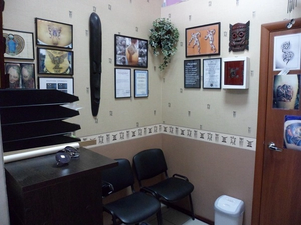 Тату-салон Santal Tattoo в Нижнем Новгороде: Тату, Перманент, Пирсинг, Нательная Живопись, Узоры на Теле,