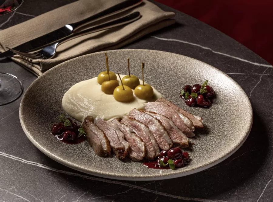 Ресторан Мясной синдикат в Сочи: Доставка еды , Стейк, Люля, Винная карта ,