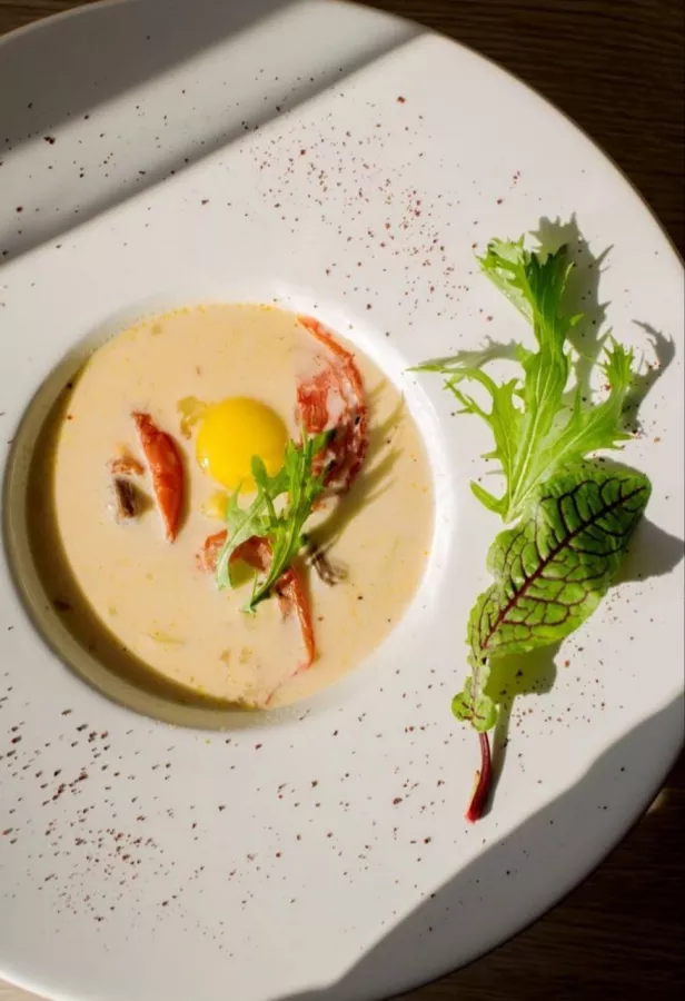 Ресторан Атмосфера в Краснодаре: Европейская кухня, Авторская кухня, Салаты, Десерты, Ресторан, Уютно, Вкусно, Красиво, Банкетный зал,