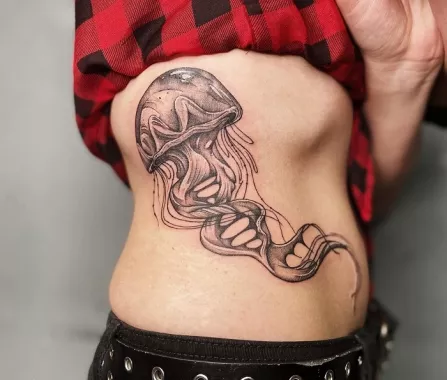 Тату-салон "Black Crow Tattoo Studio".
