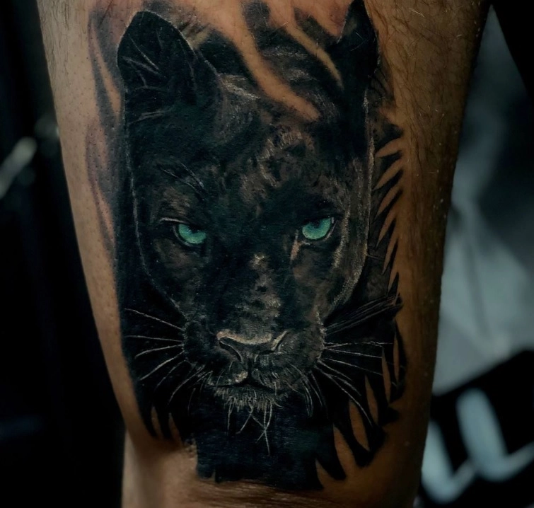 Татуировки и пирсинг The Mask Tattoo & Art Studio в Ереване: Пирсинг, Тату, Коррекция, Красота,