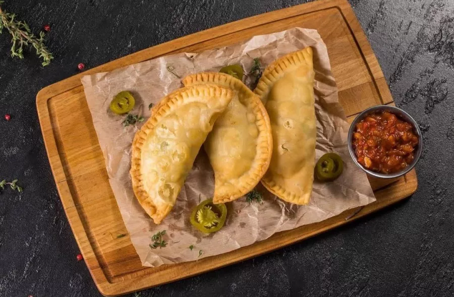 Бар Хмельной повар в Краснодаре: Напитки, Алкоголь, Бар, Вкусно, Уютно, Пицца, Бургеры, Европейская кухня,