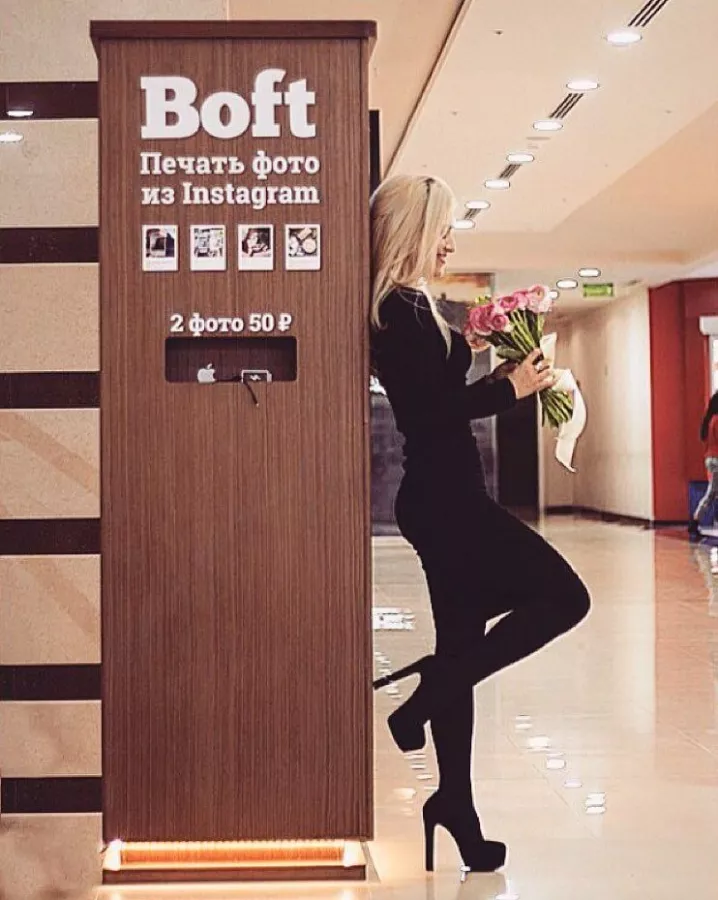 Автомат по печати фото из социальной сети Instagram Boft на Береговой в Ростове-на-Дону: Фотография, Фотокабина, Фотобудка, Печать Фото,