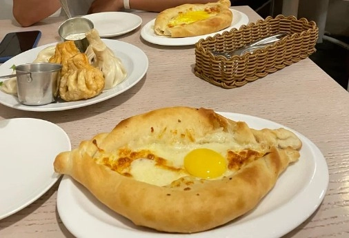 Кафе ЧАЧАпури в Адлере: Винный бар, Кавказская кухня, Доставка, Шашлычная, Банкетный зал, Завтрак,