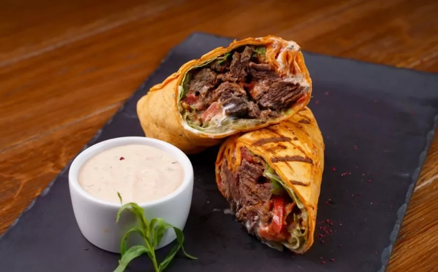 Сеть ресторанов грузинской кухни Эзо в Москве: Грузинская кухня, Хинкальные, Летняя терраса, Заказ навынос, Проведение банкетов,