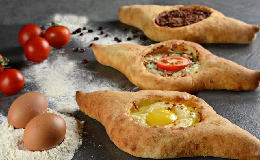 Сеть ресторанов грузинской кухни Эзо в Москве: Грузинская кухня, Хинкальные, Летняя терраса, Заказ навынос, Проведение банкетов,