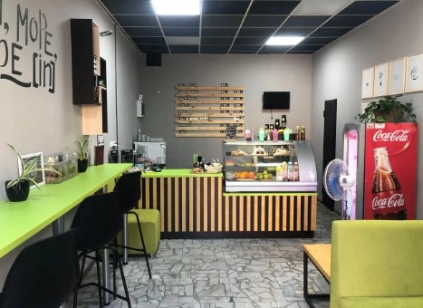 Кофейня Coffee Well в Адлере: Еда на вынос, Кофе на вынос, Терраса, Кондитерские изделия, Прохладные напитки, Завтрак,