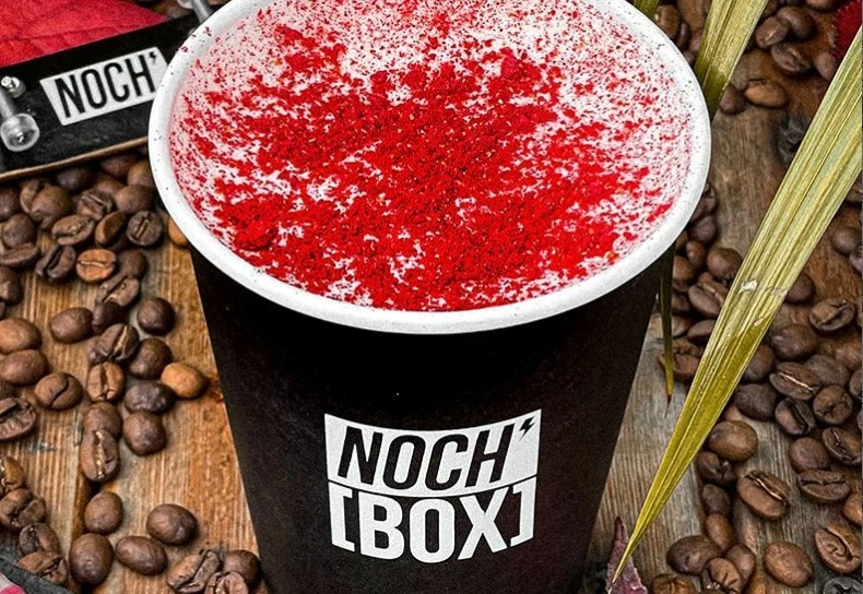 Кофейня Noch' Box в Адлере: Доставка еды, Кофе на вынос, Панорамный ресторан, Терраса, Завтрак, Прохладные напитки,