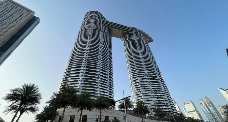 Отель Address Sky View 5* в Дубаи: Спа-комплекс , Бизнес-центр , Детский центр, Изысканный ужин , Отель с панорамным видом , Стильные номера ,