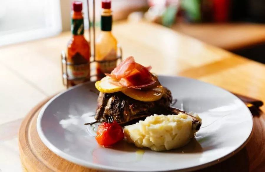 Бар URBAN PUB в Краснодаре: Бар, Напитки, Алкоголь, Вкусно, Красиво, Уютно, Европейская кухня, Бургеры,