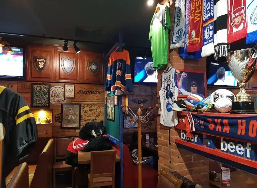 Бар Grey Bear Pub в Краснодаре: Красиво, Вкусно, Уютно, Бар, Напитки, Алкоголь, Бургеры, Европейская кухня, Стейки, Американская кухня,