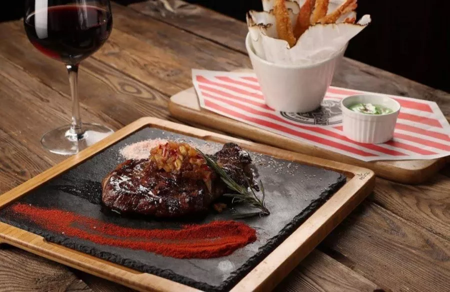 Бар Grey Bear Pub в Краснодаре: Красиво, Вкусно, Уютно, Бар, Напитки, Алкоголь, Бургеры, Европейская кухня, Стейки, Американская кухня,