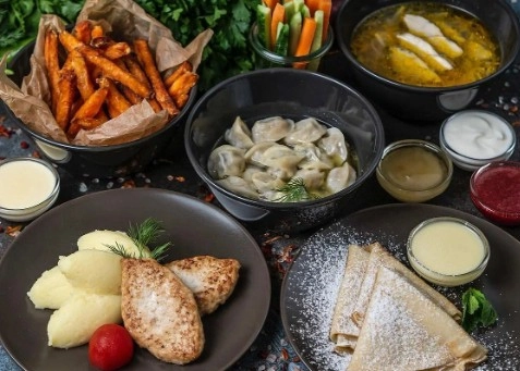 Ресторан Кон-Коронель в Адлере: Винный бар, Русская кухня, кавказская кухня, Шашлычная, Банкетный зал, Терраса, Ресторан у воды, Панорамный ресторан, Бизнес-ланч,