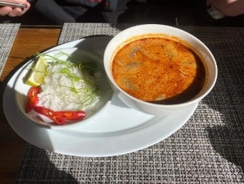 Кафе Море Вкуса в Адлере: Завтрак, Блюда на мангале, Еда на вынос, Летняя веранда, Русская кухня, Морская кухня,